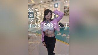 STP30031 短发美女近期下海！外表甜美骚的很！撩起衣服揉奶，特写视角假屌抽插，爽的流出大量白浆