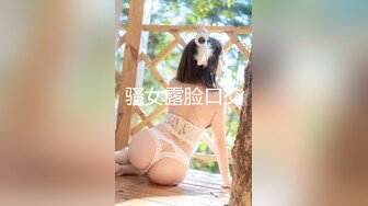 漂亮少妇 上位很会骑马技术不错 下马被大肉棒无套猛怼 骚叫不停 大奶子哗哗