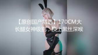 【新片速遞】 金发美女！漂亮纹身网红小姐姐！按住双手骑脸插嘴，跪在沙发后入，爆操美臀嫩穴[1.13G/MP4/02:44:31]