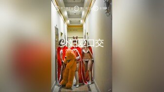 大战肥臀健身女教练