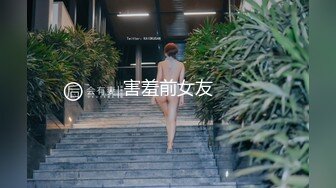 【国产淫乱群P】学院派性感气质大美女约漂亮女闺蜜和男友一起淫乱啪啪自拍,2女相互带着器具插逼,男的在沙发上同事抽插2美女!